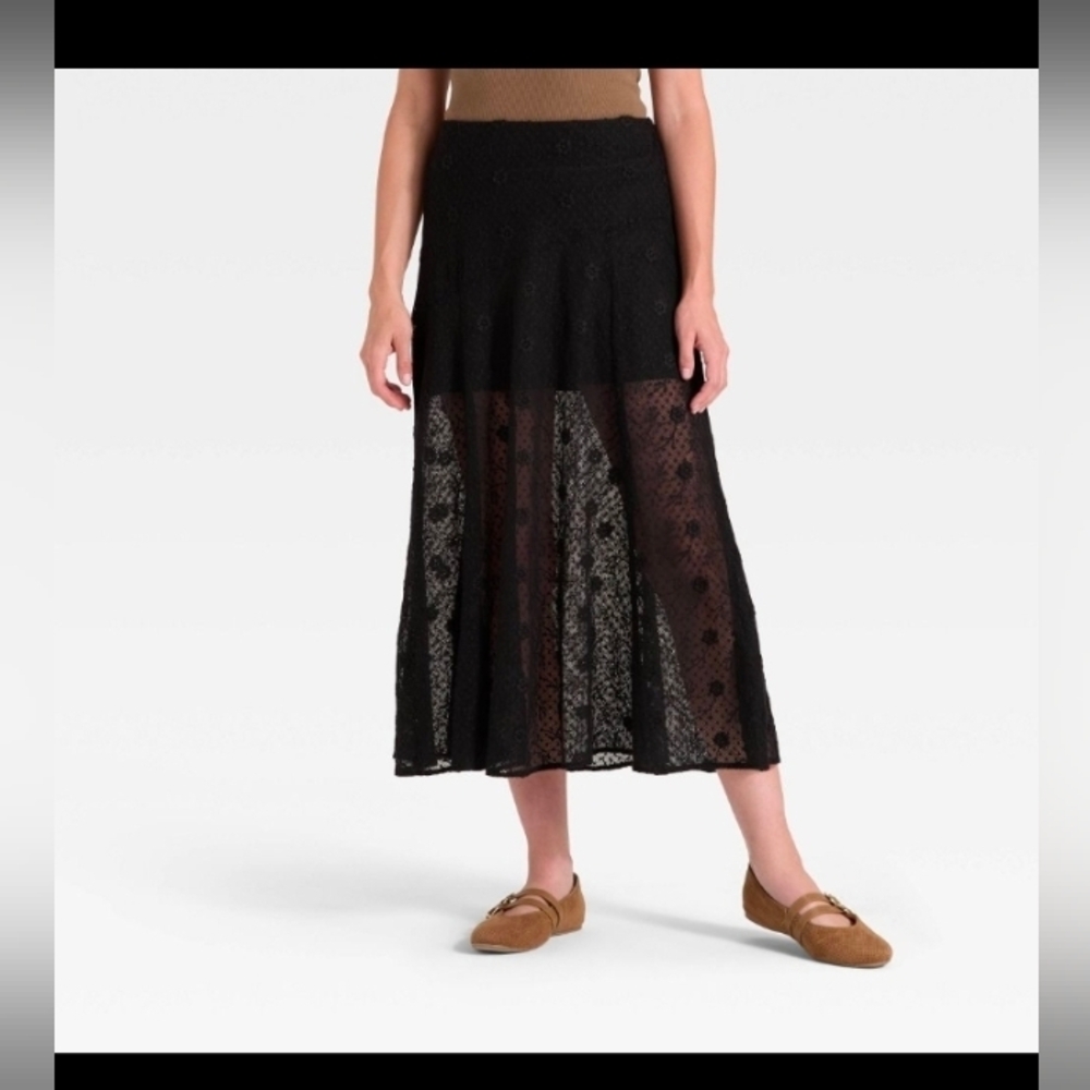Universal Thread Women's Lace Maxi A-Line Skirt Black